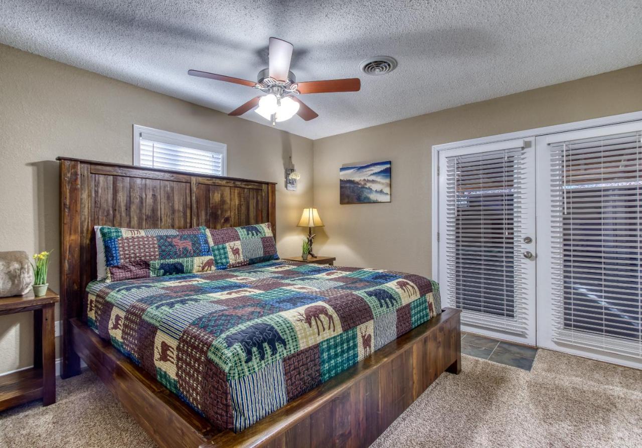Hidden Memories, Hot Tub, 1089 Of Free Attraction Tickets For Each Paid Day, Dollywood And More Gatlinburg Exterior photo